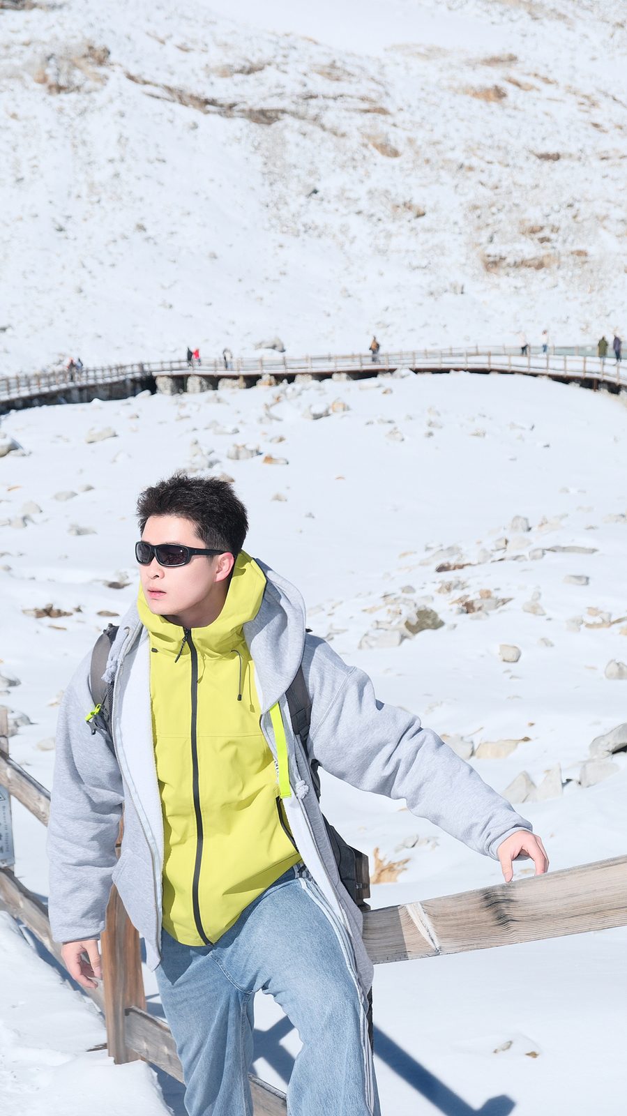 Glacier boardwalk portrait