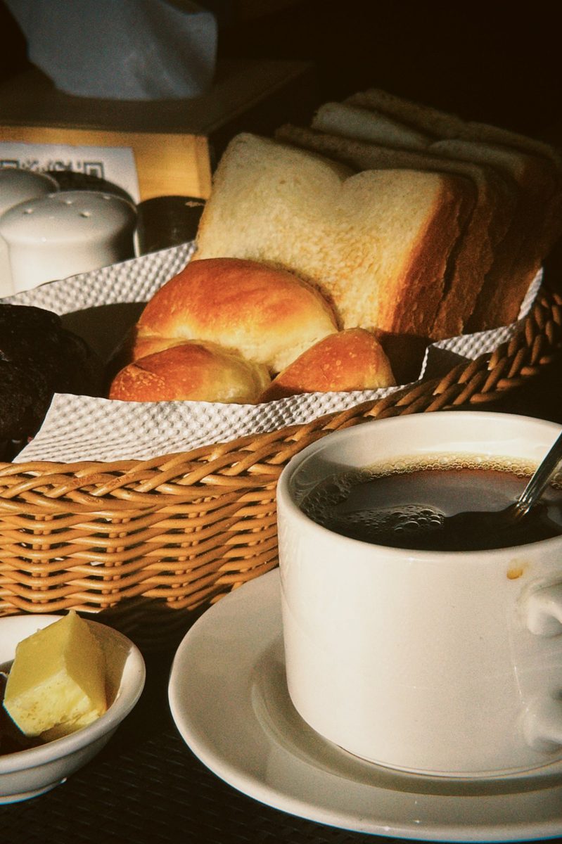 Lodge breakfast and coffee