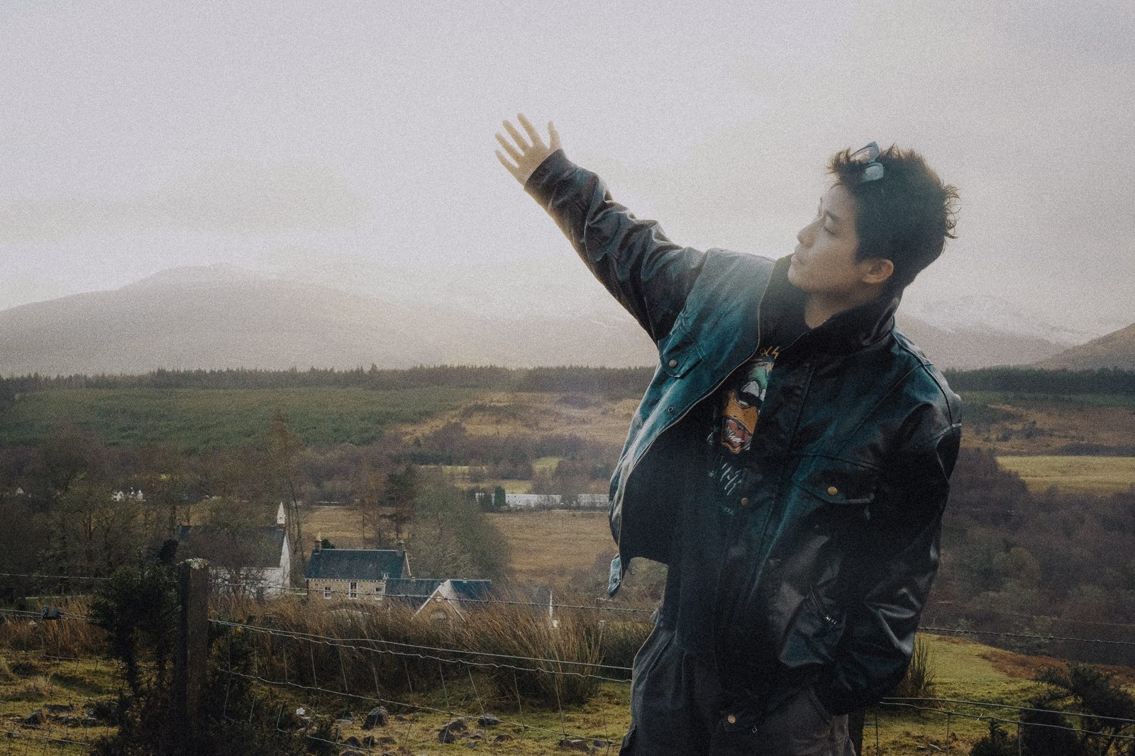 Arm raised in Highlands